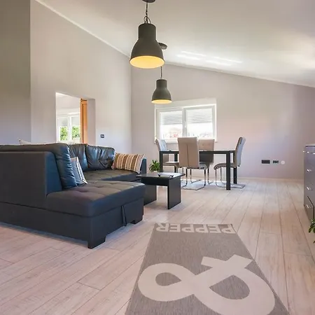 Apartment Mastermusic *